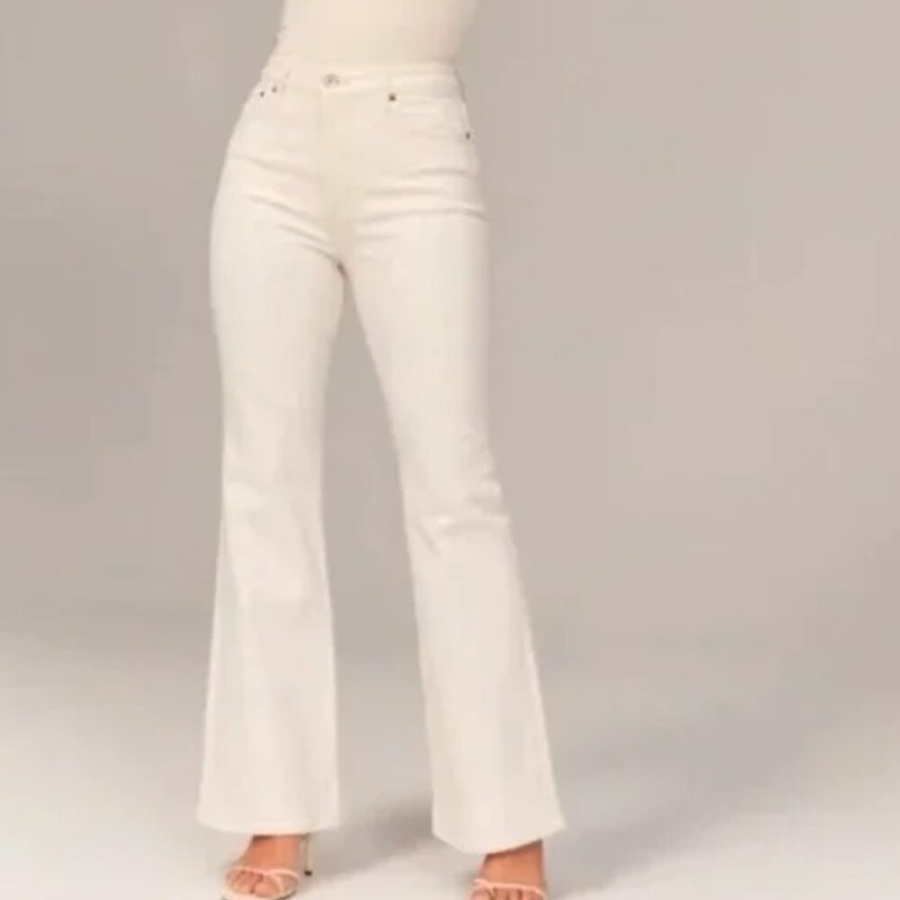 Abercrombie and Fitch Curve Love jeans Vintage Flare High Rise 28